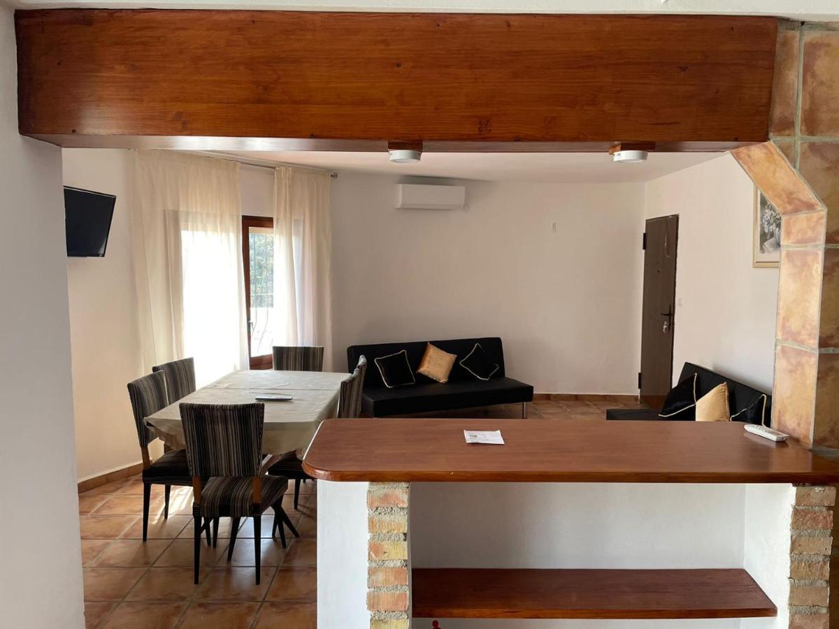Maryvilla Zohra Calp Exterior foto